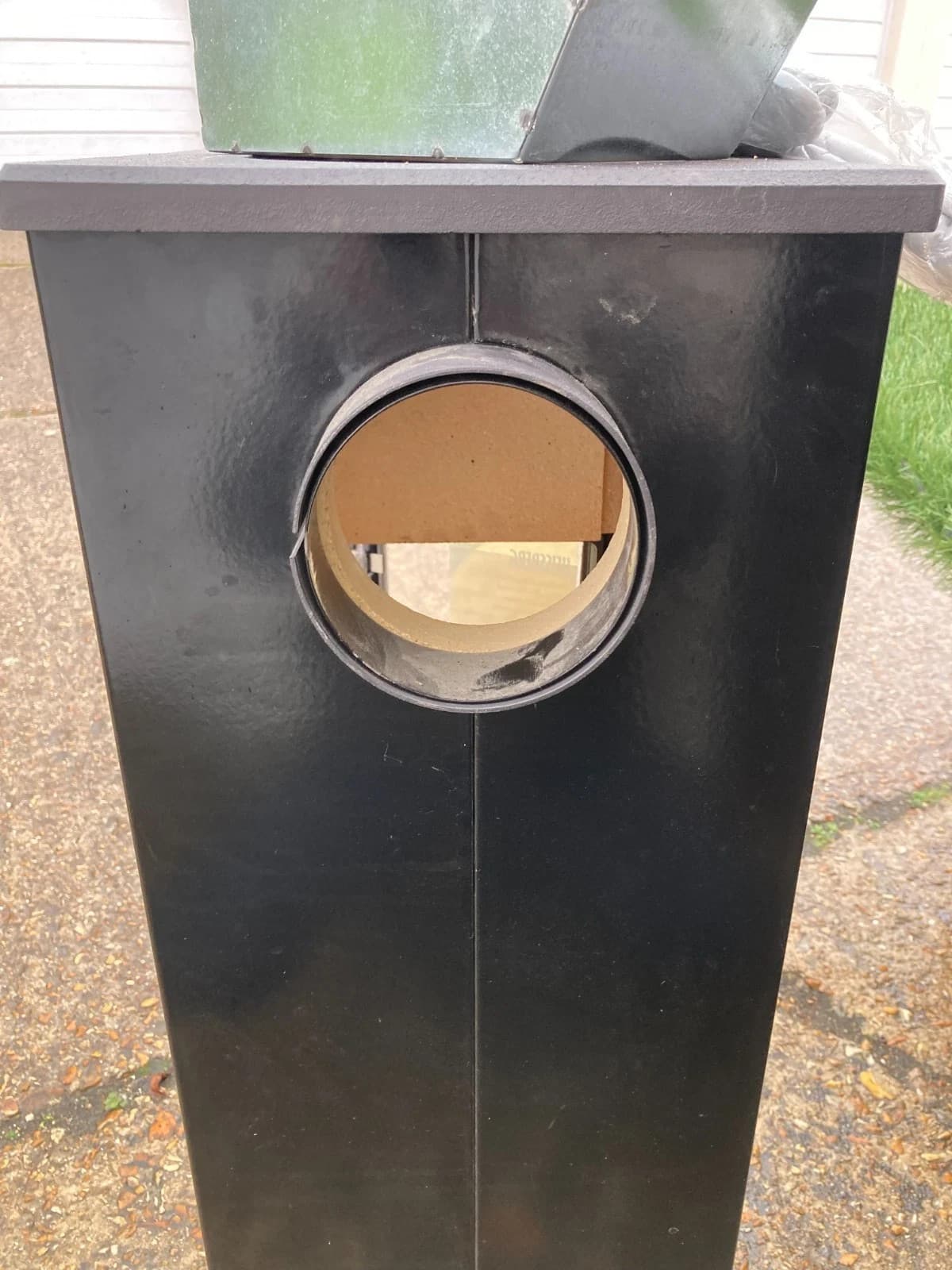 HEISSBERG SUPRA LOG BURNING STOVE 7KW NEW AND UNUSED — view 4