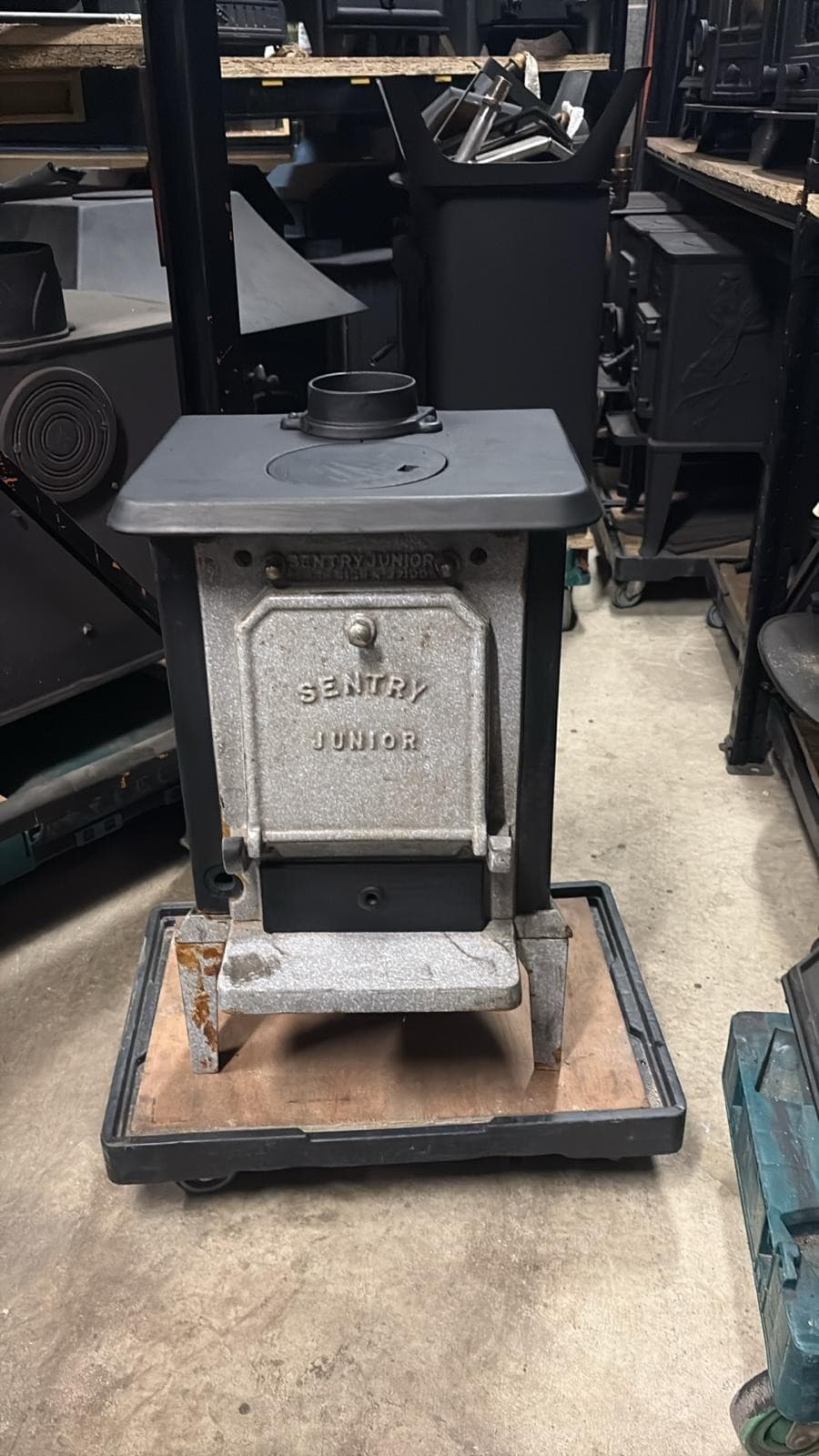 Sentry stove ,20-30K BTU BOILER, MULTIFUEL, COAL (log,wood+burner), ๐๐ NEW