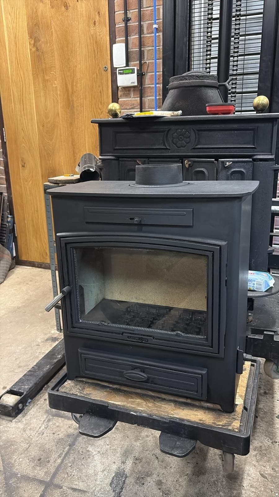 Aarrow Hamlet 7Kw FLATTOP, COAL multifuel Stove delivery available! — view 4