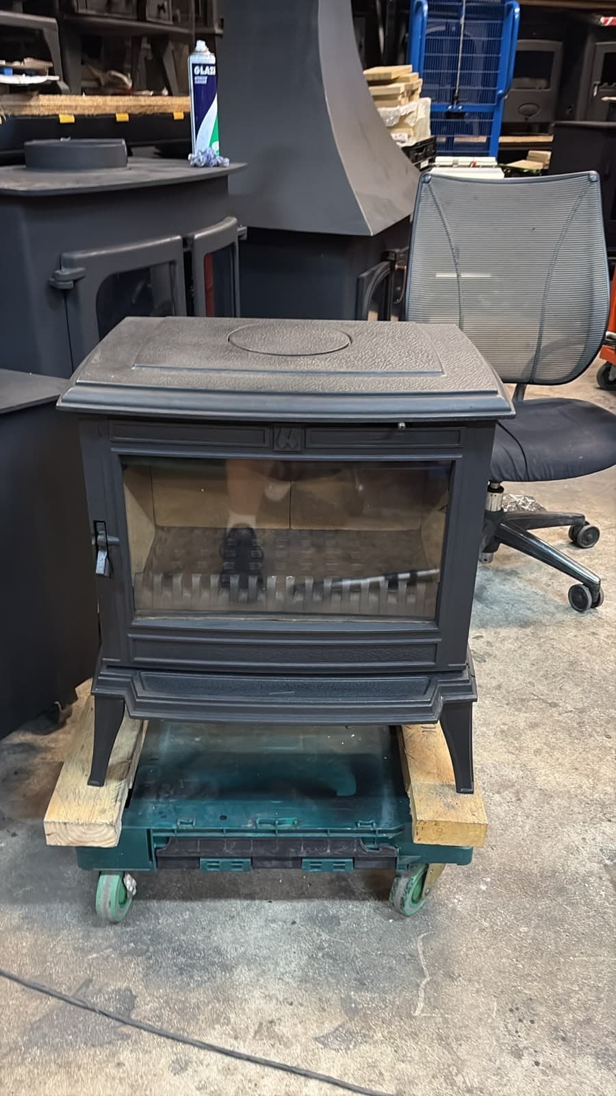 FRANCO BELGE MULTIFUEL 10KW STOVE BLACK, Multifuel, (log,wood+burner), 🚚🚚 — view 3