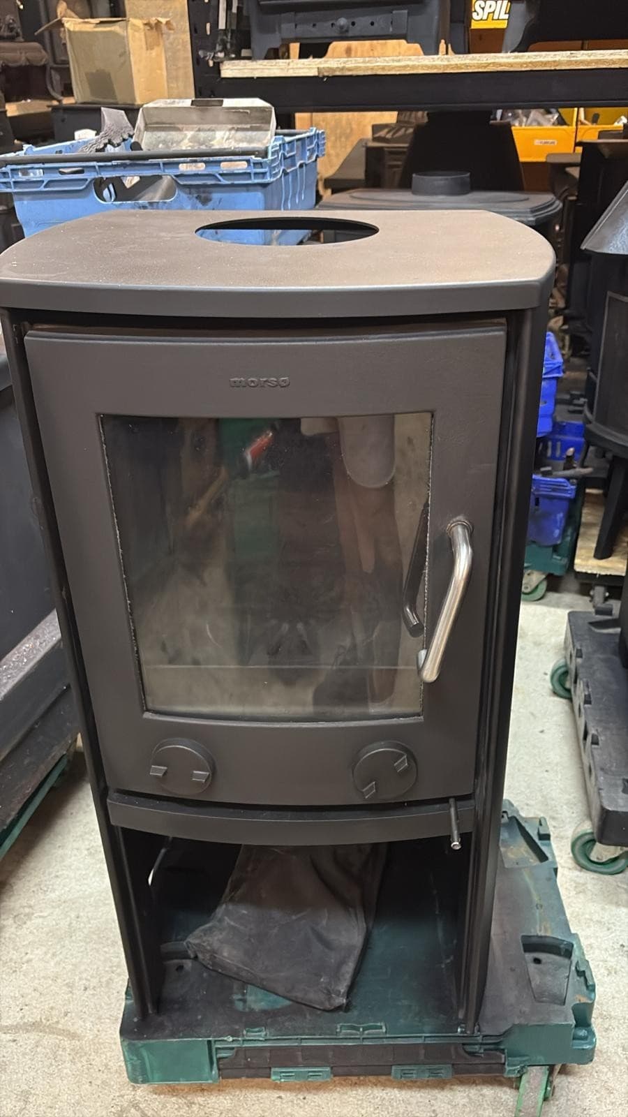 Morso Stove, 5kw, MULTIFUEL, 6inch flue(log,wood+burner), DELIVERY🚚🚚 — view 2