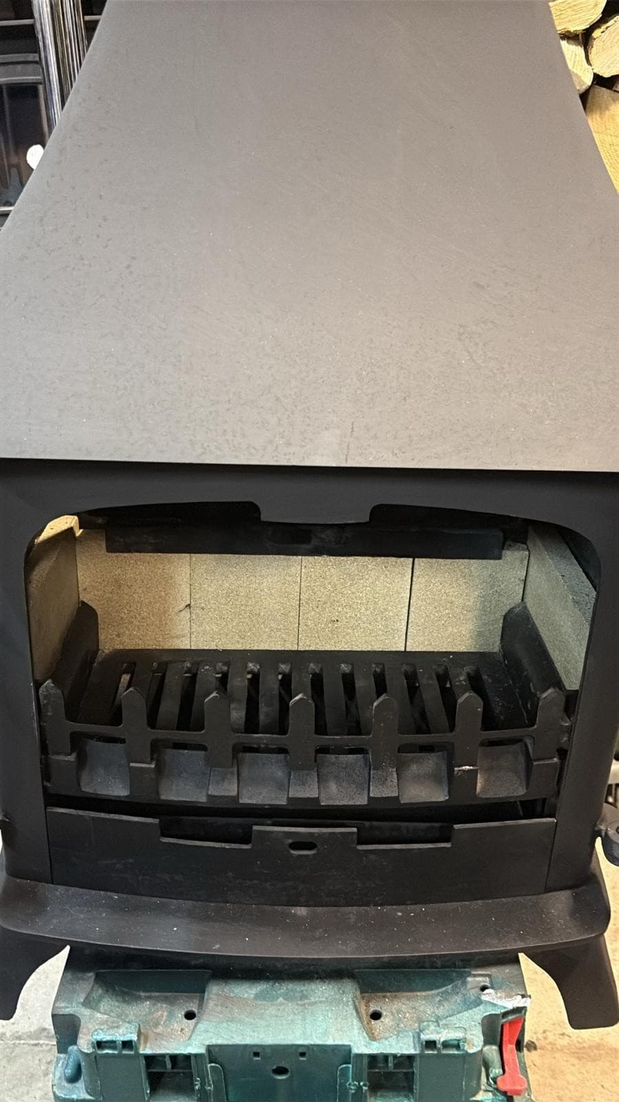Yeoman Devon Stove 9Kw, Multifuel, (log,wood+burner), DEFRA 🚚🚚 Delivery — view 3