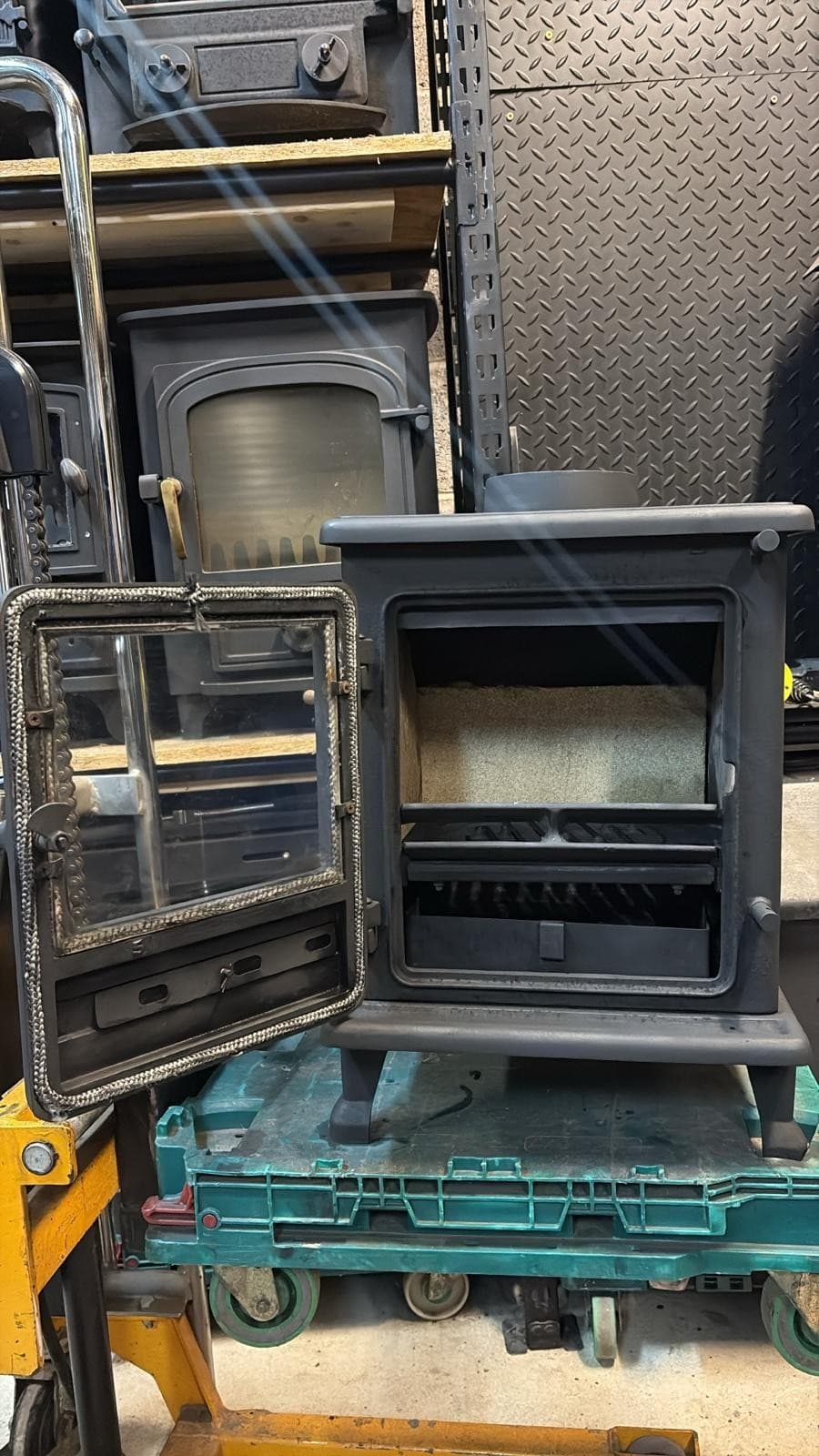 Firefox 5 Stove 5kw, MULTIFUEL, (log,wood+burner), DEFRA, ๐๐๐ โ view 2