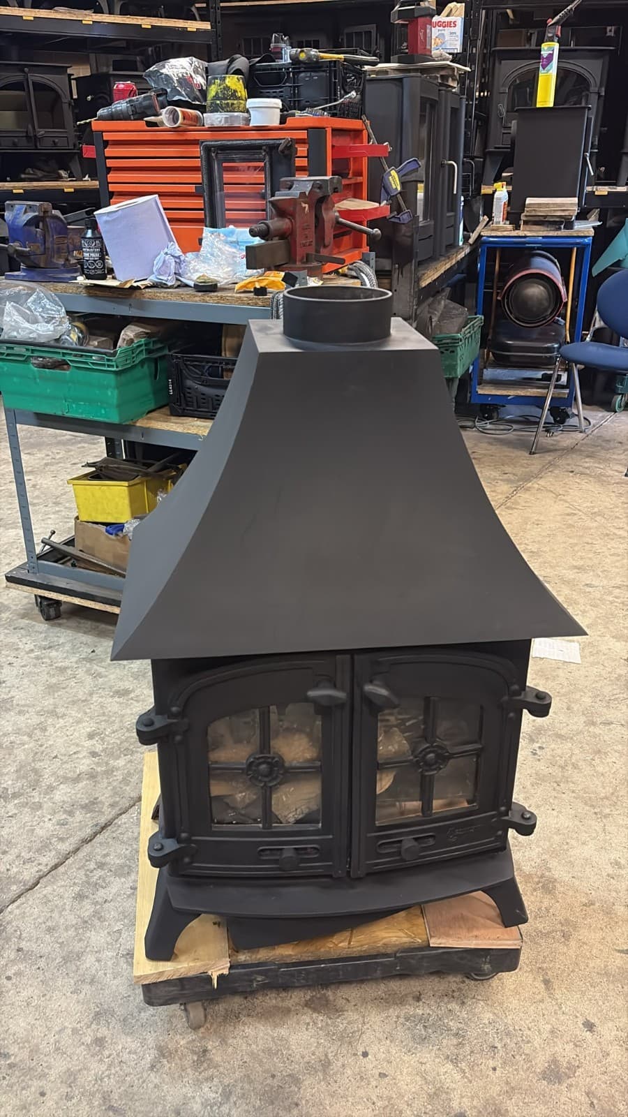 Yeoman Devon Gas Stove - Double Sided/Double Fronted GAS STOVE, logburner — view 5