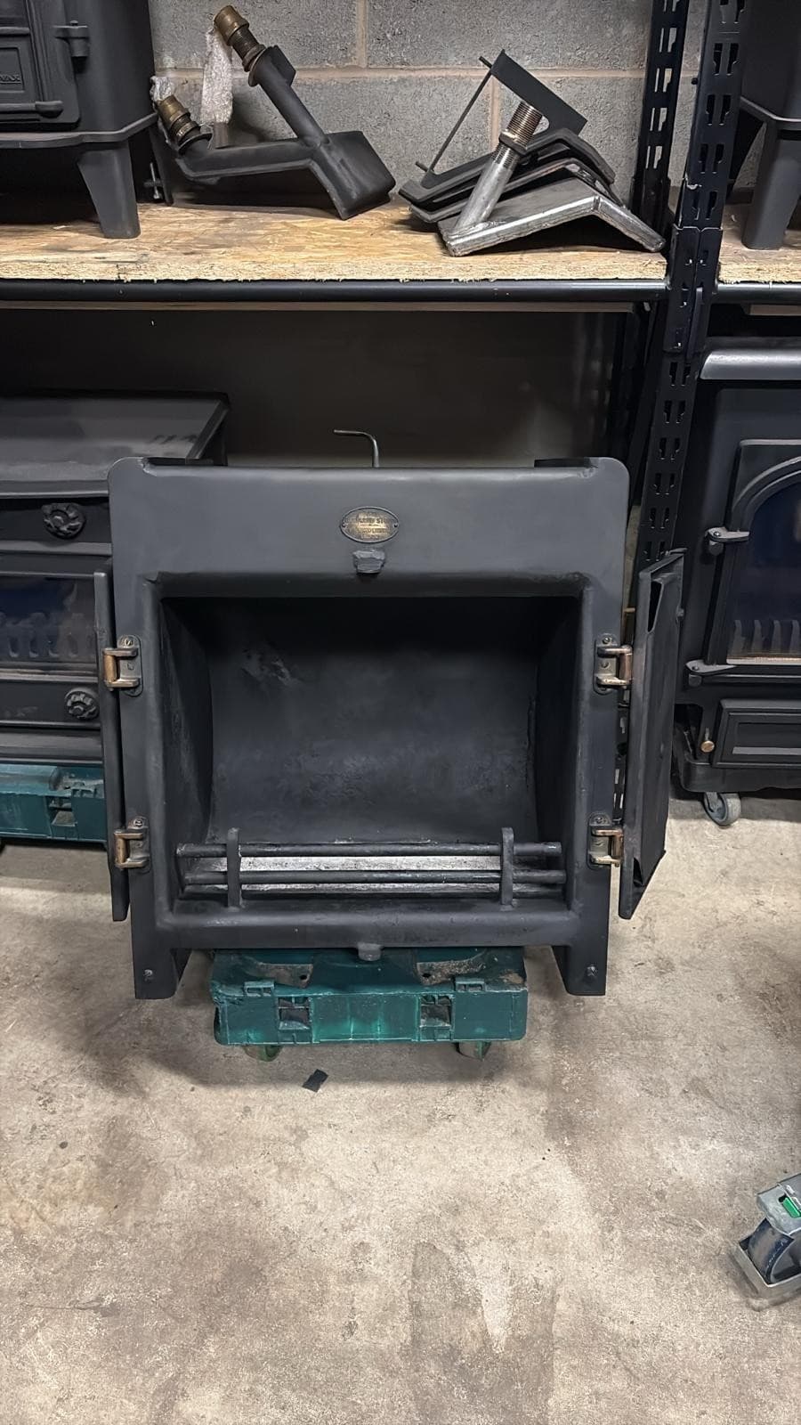 Goodwood Stove 8kw, BOILER, WoodBurner COOKTOP HOTPLATE (log,wood+burner), ๐๐ โ view 3
