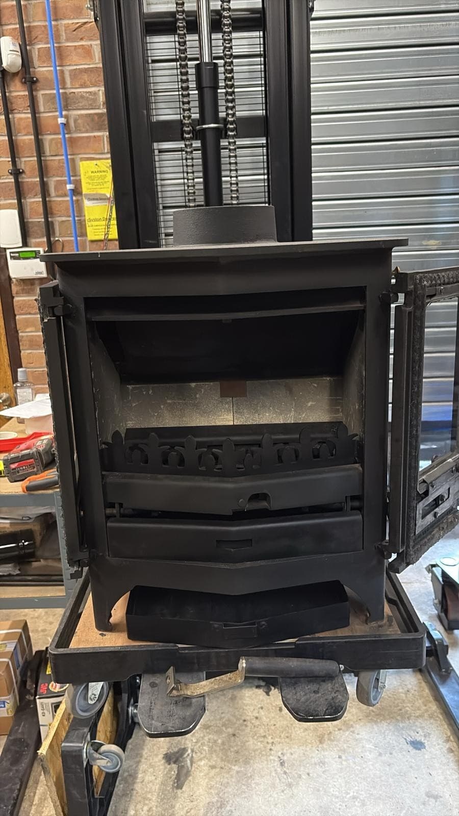 Charnwood Country 6 Stove, MULTIFUEL, COAL (log,wood+burner), DEFRA, ๐๐๐ โ view 5