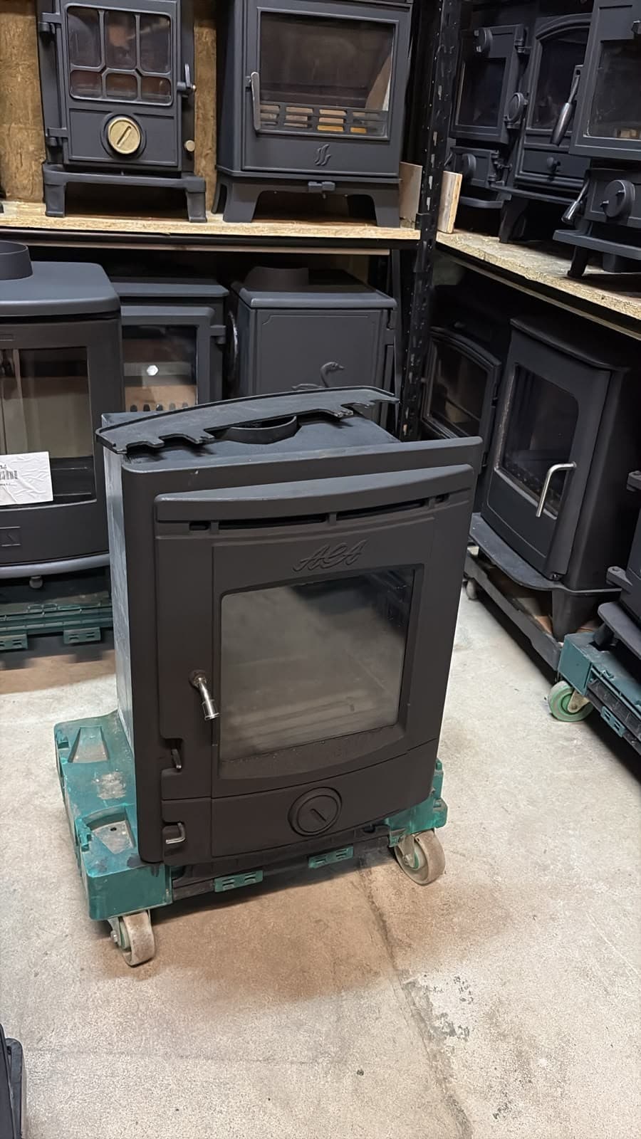 AGA INSET STOVE ,5kW, MULTIFUEL, (log,wood+burner)🚚🚚 DELIVERY AVAILABLE — view 2