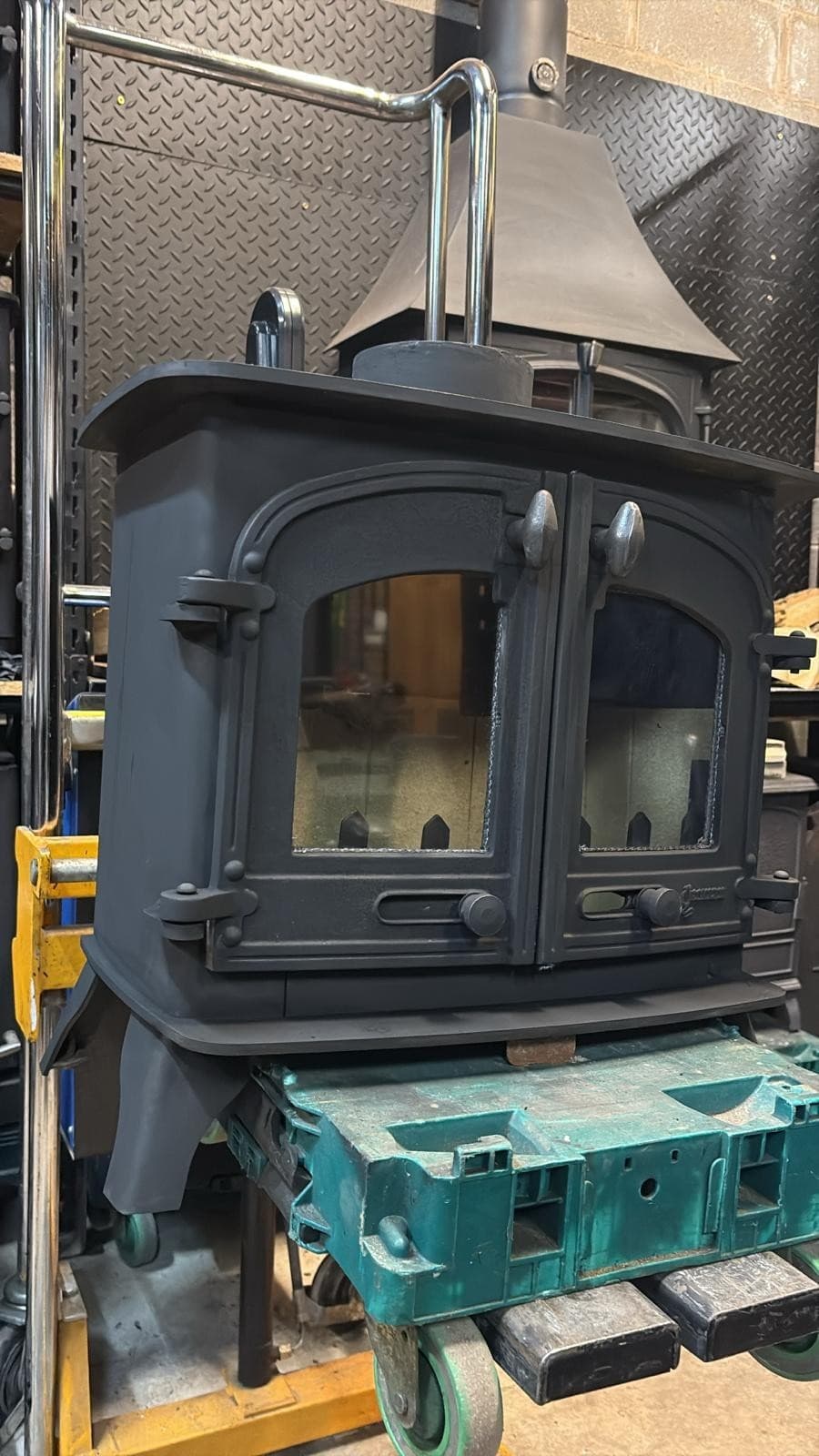 Yeoman EXE Stove 7 Kw, FLAT TOP STOVE, Multifuel, (log,wood+burner), ๐๐ ๐ โ view 2