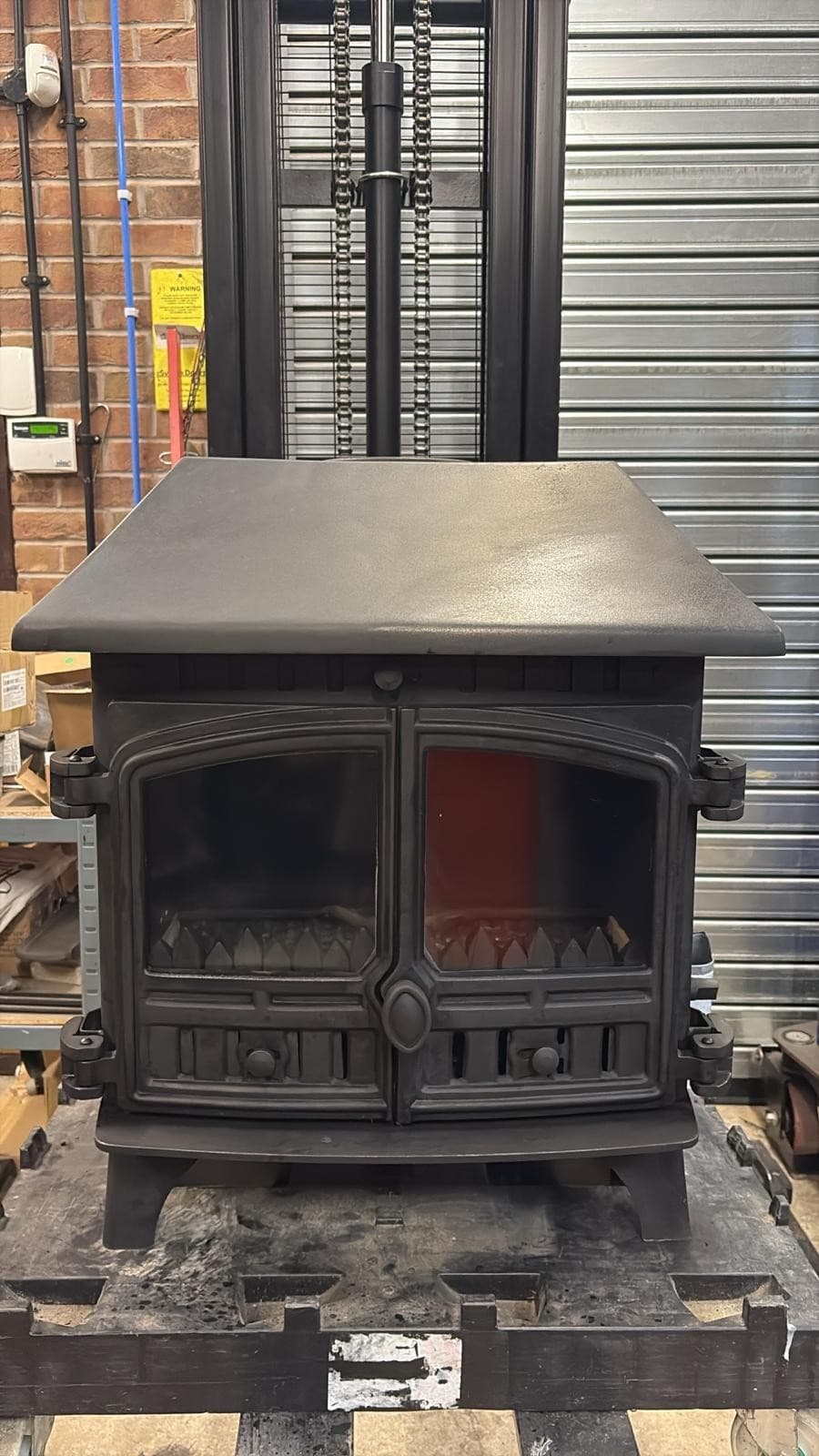 Hunter Herald 8 Stove Mk2 8kw, BOILER, MULTIFUEL, (log,wood+burner), DEFRA, 🚚🚚 — view 5