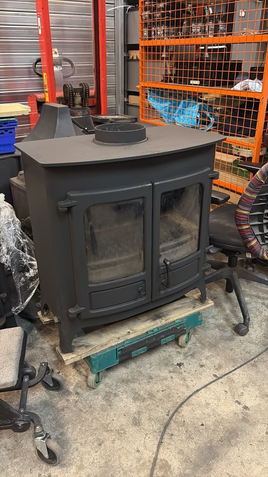Charnwood Island 3 16KW Stove, MULTIFUEL, BOILER,COAL(log,wood+burner) DEFRA🚚🚚 — view 5