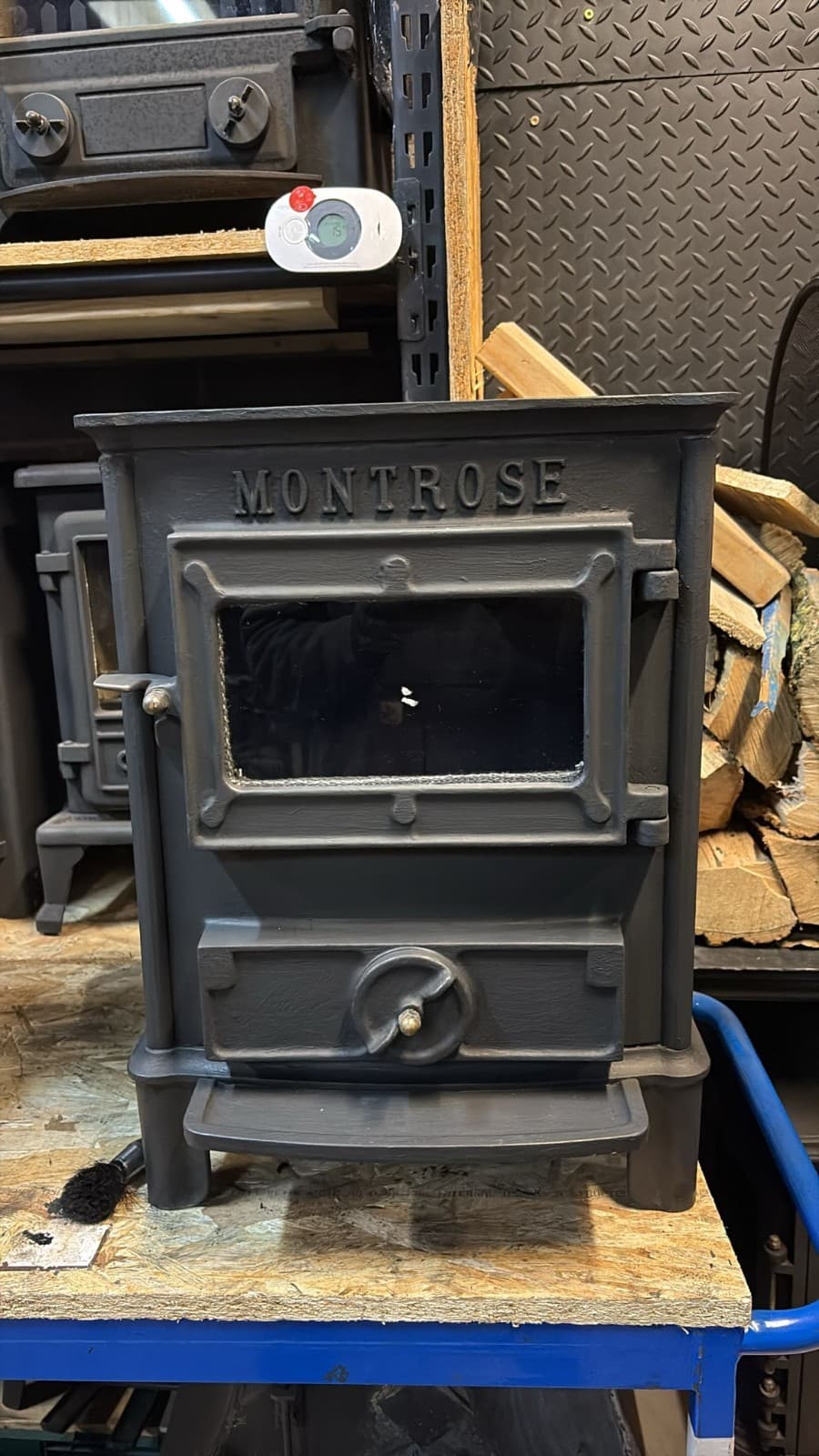 Esse Montrose, MK1 Stove, 5kw MULTIFUEL, (log,wood+burner), 🚚🚚 — view 2