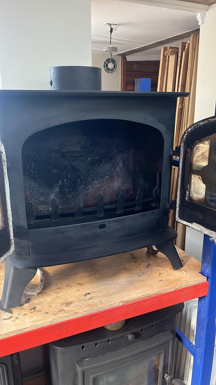 Yeoman Devon Stove 9Kw, Woodburner, Grate (log,wood+burner), DEFRA 🚚🚚 Delivery — view 5