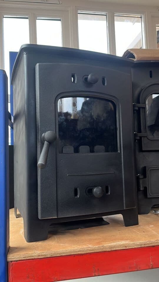 ARADA AX2M S2, Hardy Stove, 4kw MULTIFUEL, (log,wood+burner), DEFRA, eco 🚚🚚 — view 3