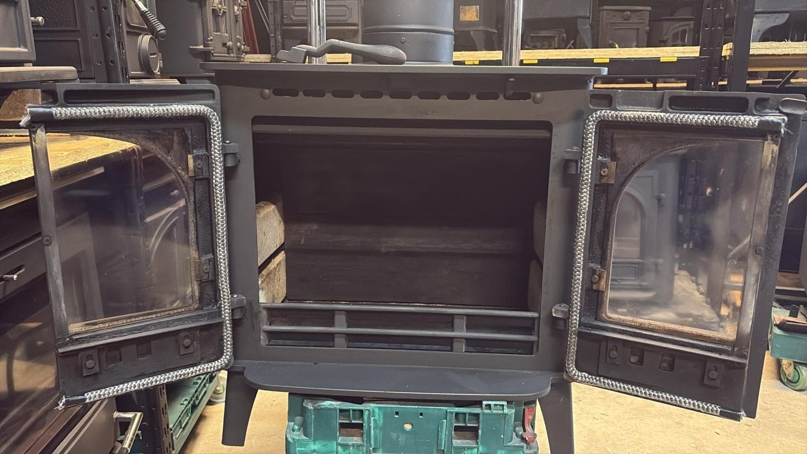 Stovax Stockton 8 STOVE 8kW, Logburner, (log,wood+burner),🚚🚚 🚚 — view 2