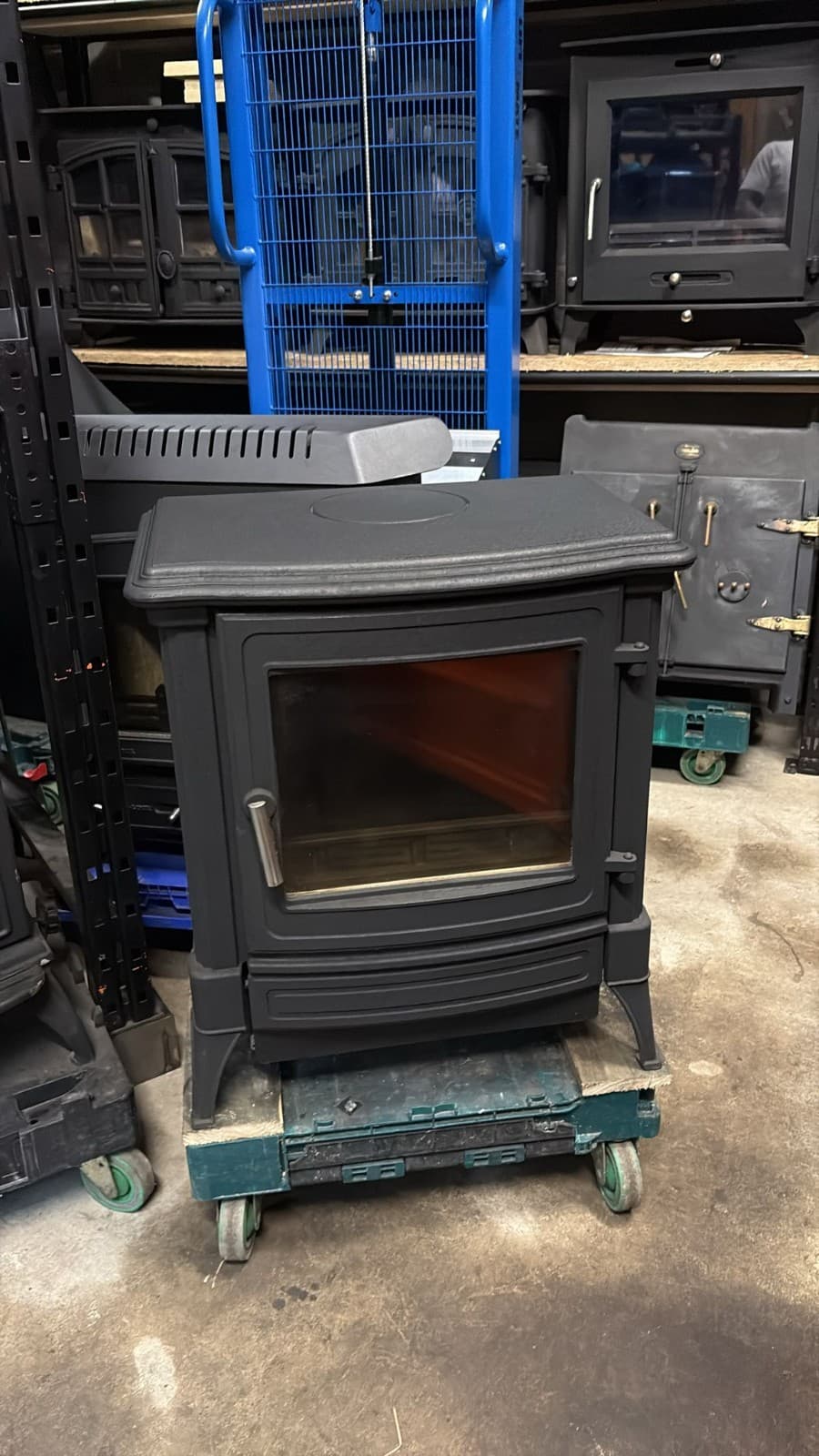 NESTOR MARTIN Stanford STOVE 8 KW MULTIFUEL Used and in good Working Order