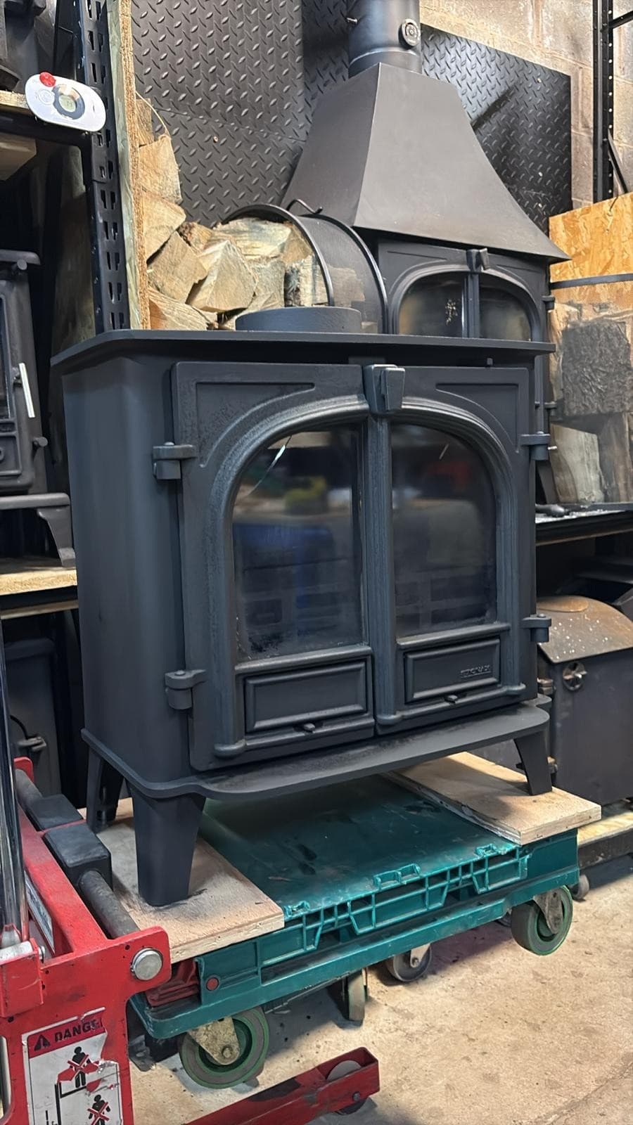 Stovax Stockton 8, SLIMLINE 6kW, Muiltifuel Stove (log,wood+burner),DEFRA, ๐๐