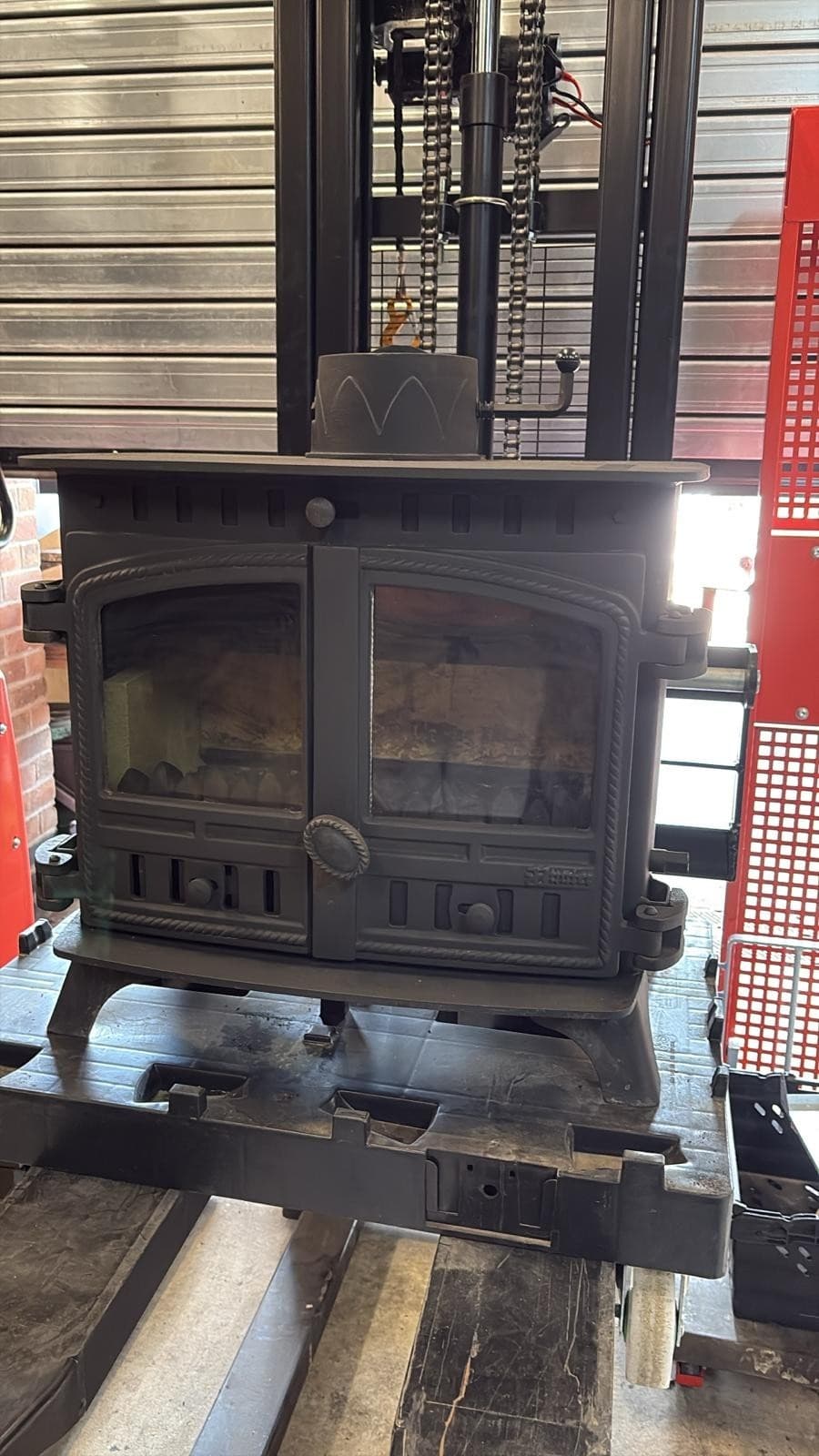Hunter Herald 8 Stove Mk2 8kw, MULTIFUEL, (log,wood+burner), DEFRA, ๐๐