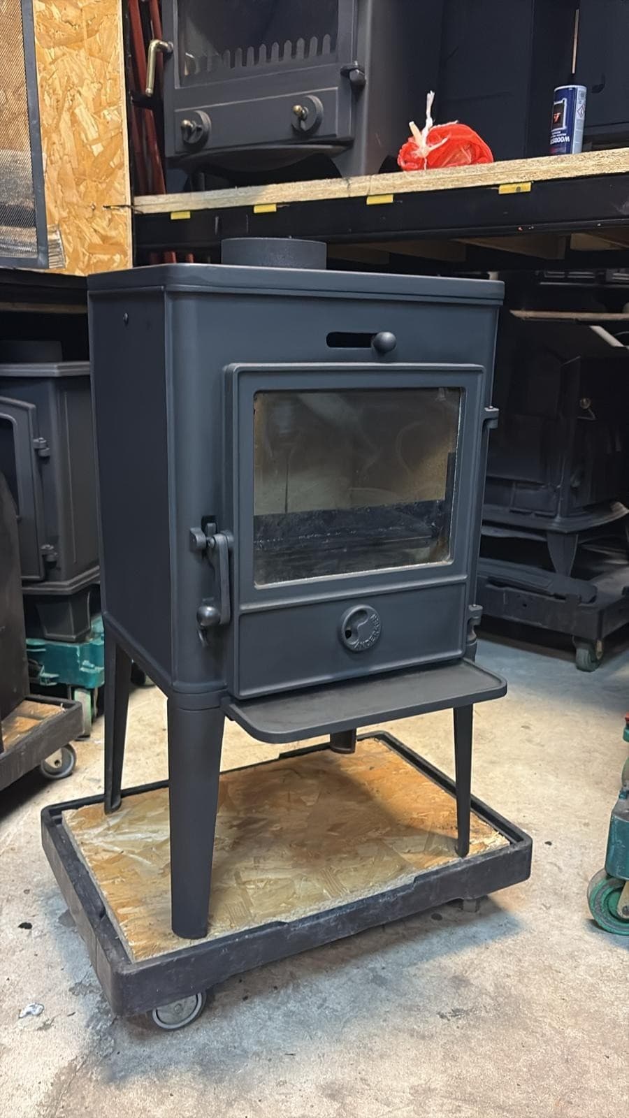 Scan Anderston Scandinavian Scandi, Vintage, Cast iron stove. Restored — view 4