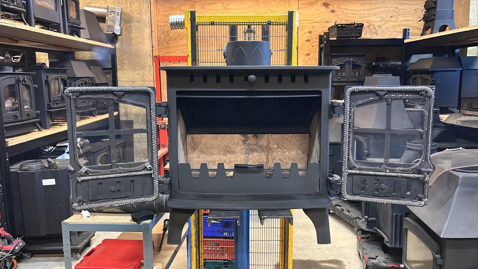 Hunter Herald 8 Wood Burning Stove 8kw, Woodburner (log,wood+burner), DEFRA, 🚚 — view 5