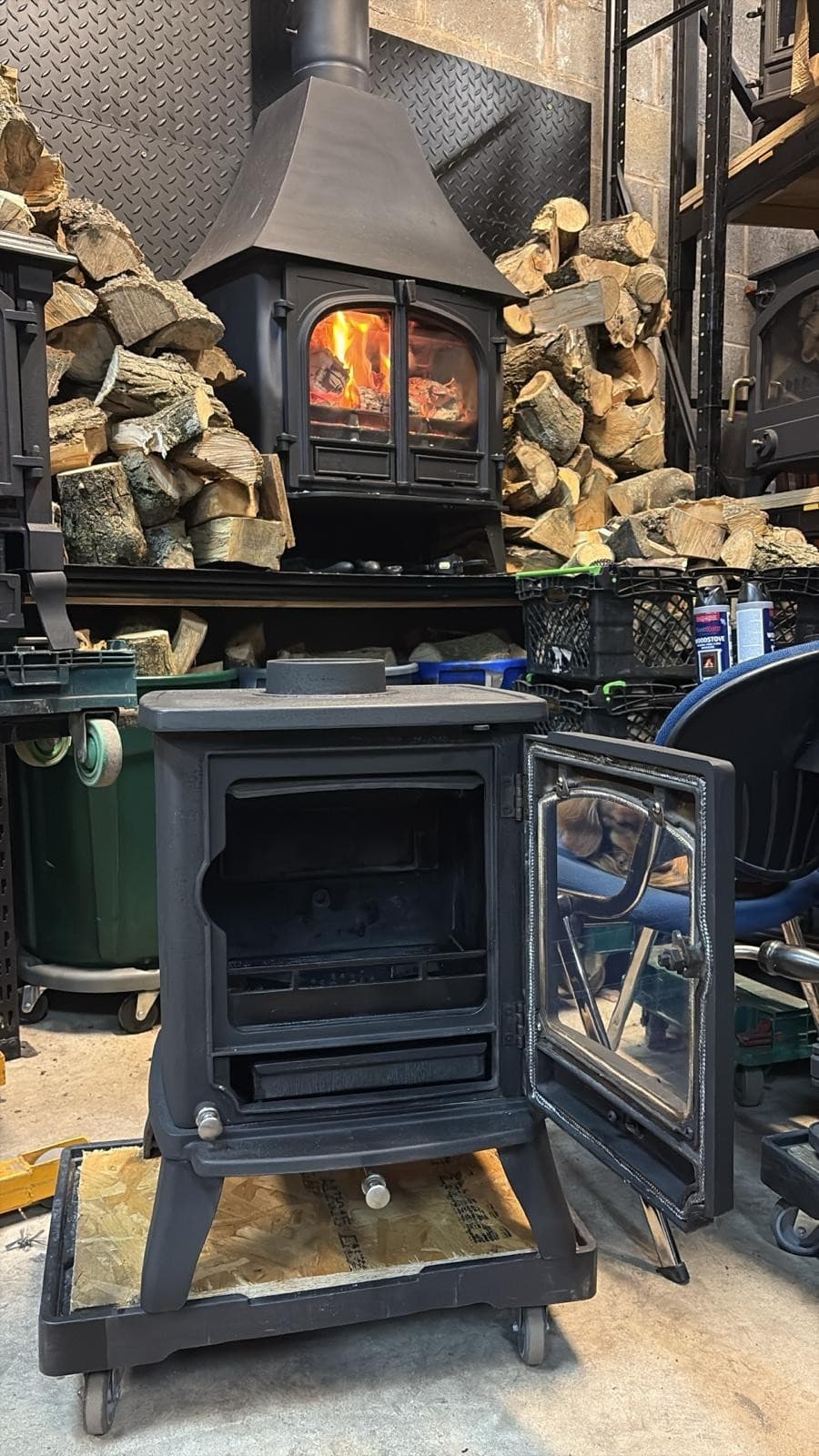 Broseley Cast Iron Stove, 5kW, MULTIFUEL, (log,wood+burner), DEFRA 🚚🚚 — view 3