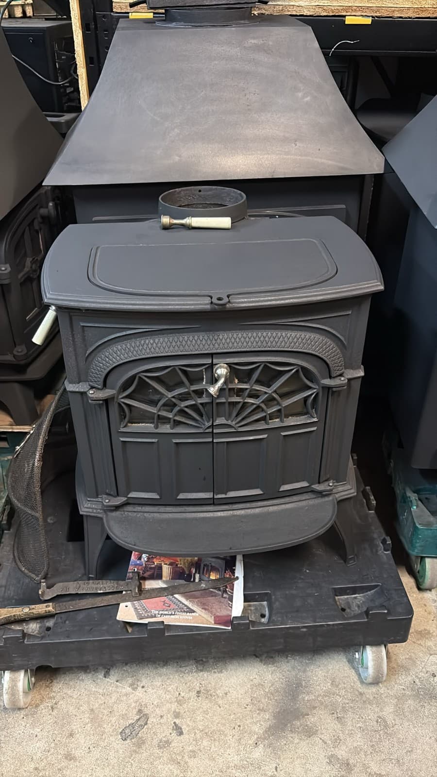 Vermont Castings intrepid Stove, MULTIFUEL, COA(log,wood+burner), DEFRA ๐ ๐๐ โ view 4