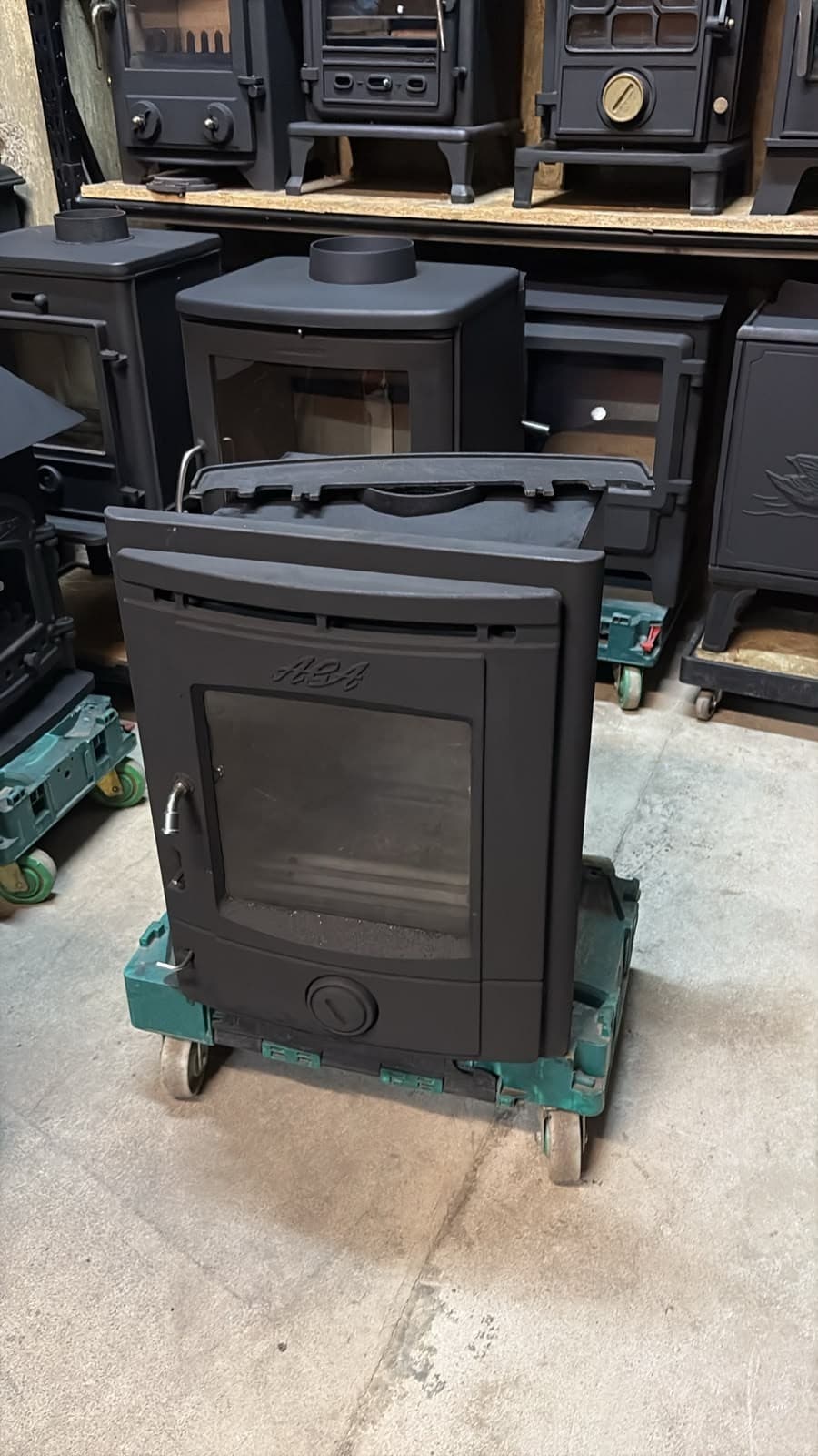 AGA INSET STOVE ,5kW, MULTIFUEL, (log,wood+burner)🚚🚚 DELIVERY AVAILABLE — view 3