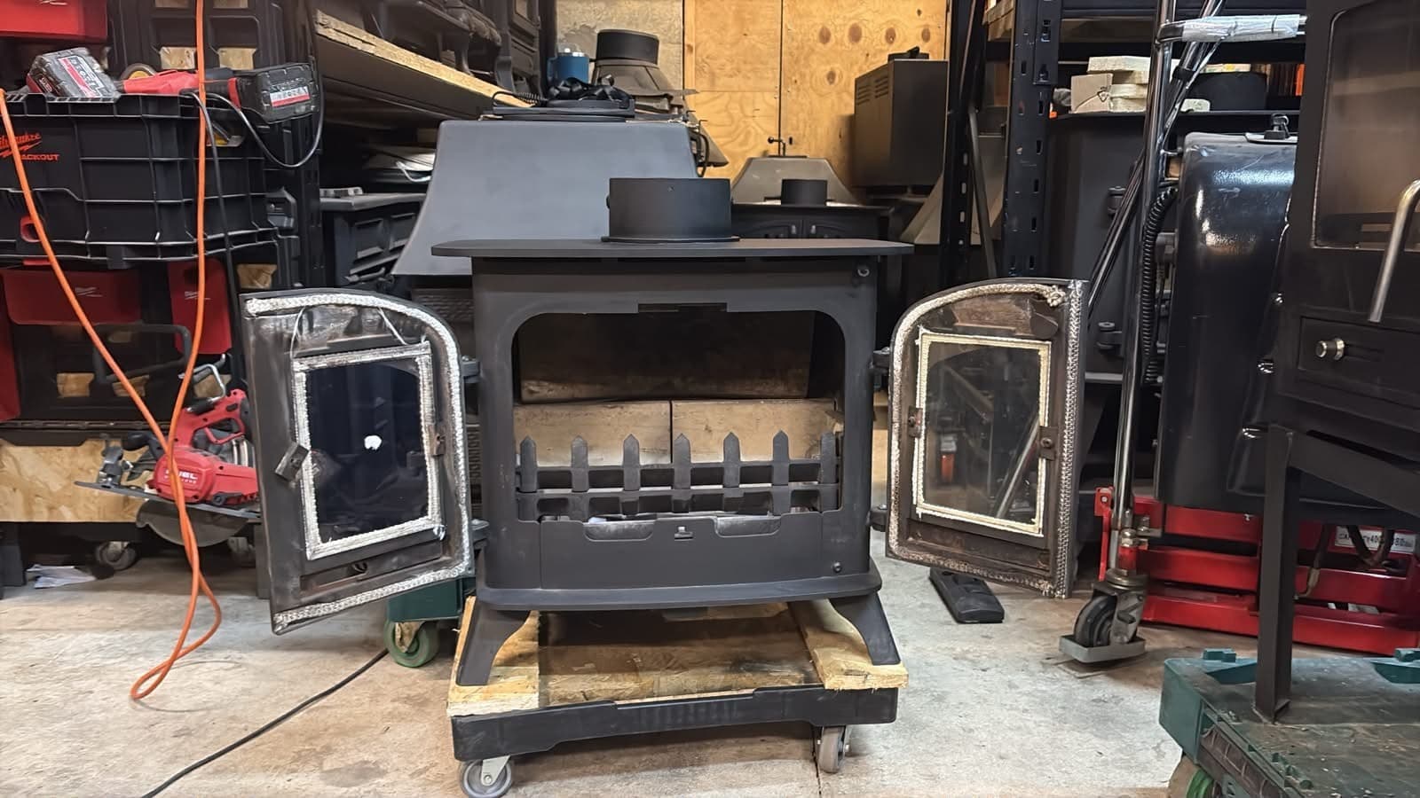 Yeoman EXE Stove 7 Kw, FLAT TOP STOVE, Multifuel, (log,wood+burner), 🚚🚚 🚚 — view 5