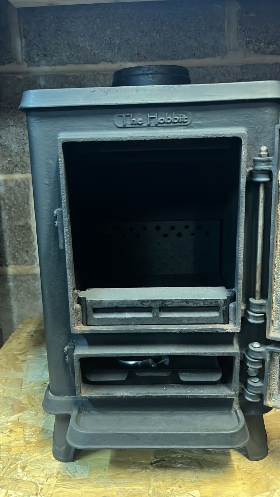 Salamander Hobbit NON Eco Multifuel 4.1kW Stove OLD CLASSIC MODEL — view 2