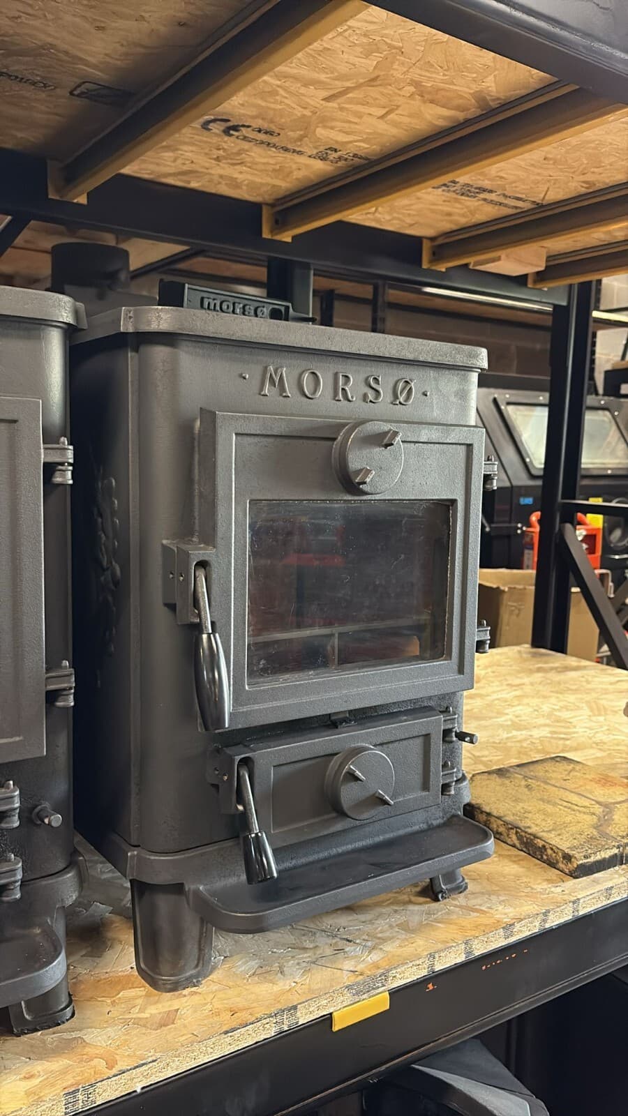 Morso Squirrel 1410 Stove, 5kW, MULTIFUEL, (log,wood+burner), DELIVERY🚚🚚 — view 4