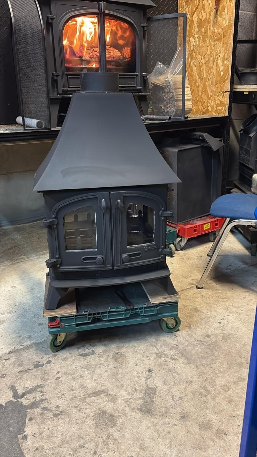 Yeoman Devon Stove 9Kw, DOUBLE SIDED/FRONTED MULTIFUEL,COAL(log,wood+burner),๐ โ view 2