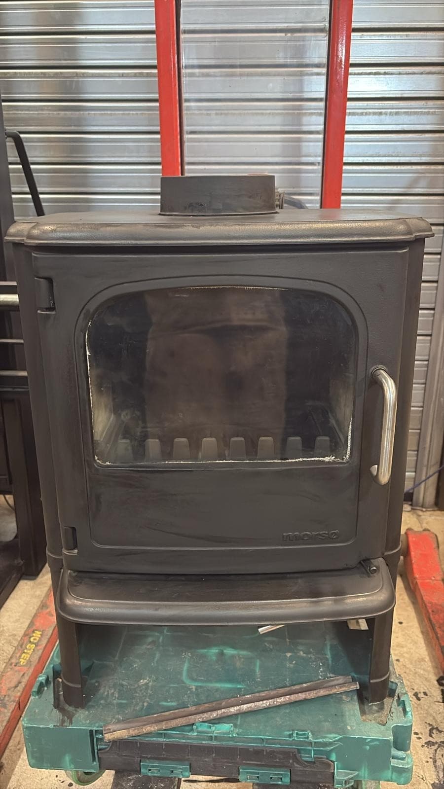 Morso Owl Stove 3410 3440 ,MULTIFUEL, (log,wood+burner), DEFRA, Squirrel — view 2