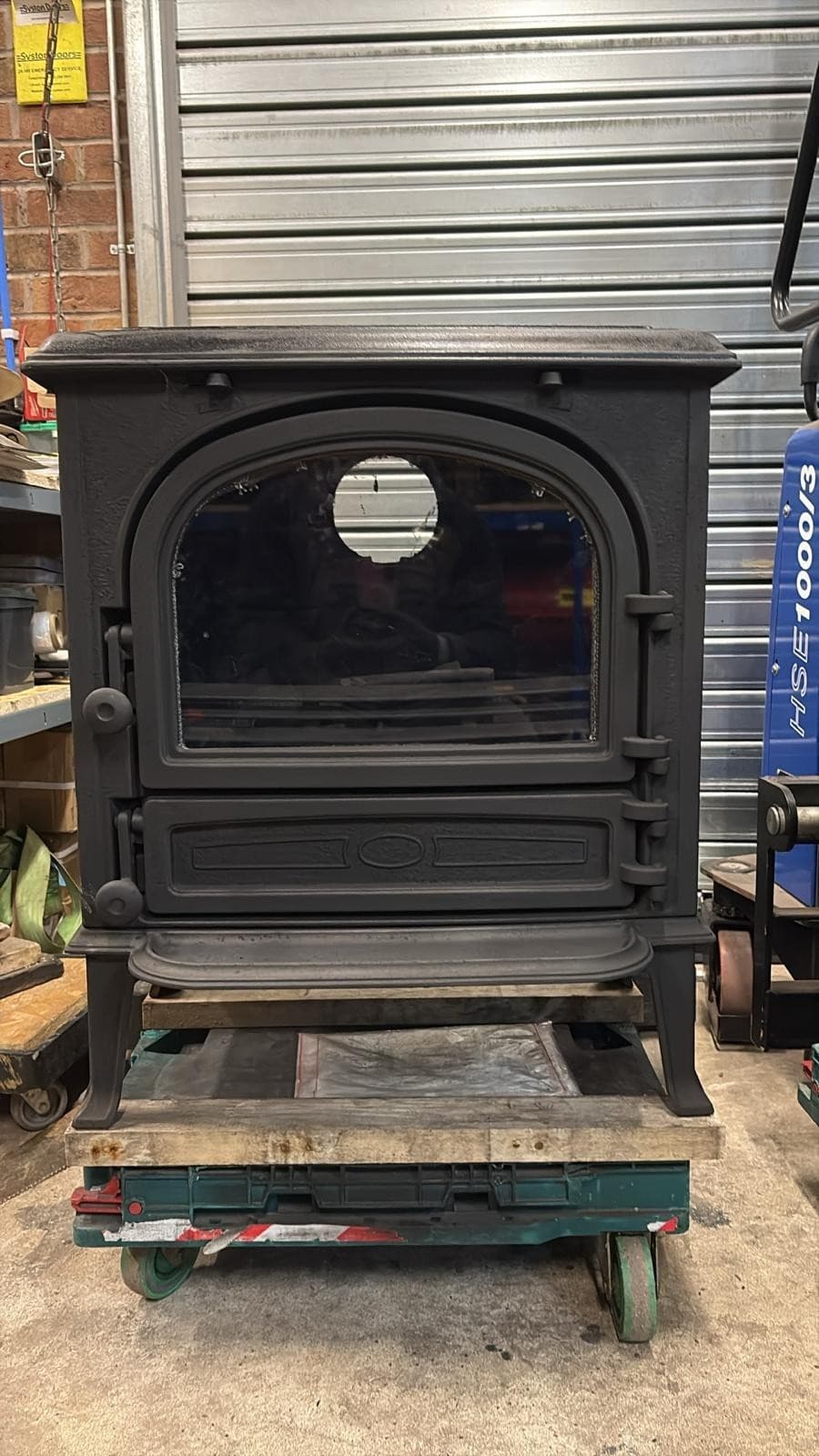 Stovax Wellington 8kW, Muiltifuel Stove (log,wood+burner), ๐ cast iron โ view 5