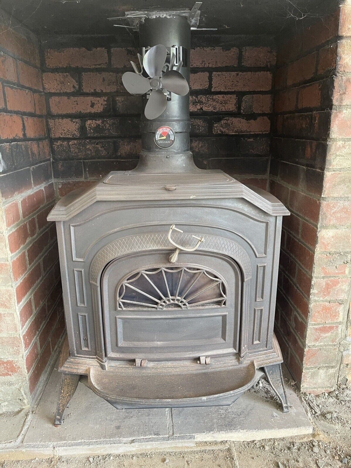 Vermont Castings Intrepid 1 Solid fuel / Wood Stove (log,wood+burner), DEFRA 🚚