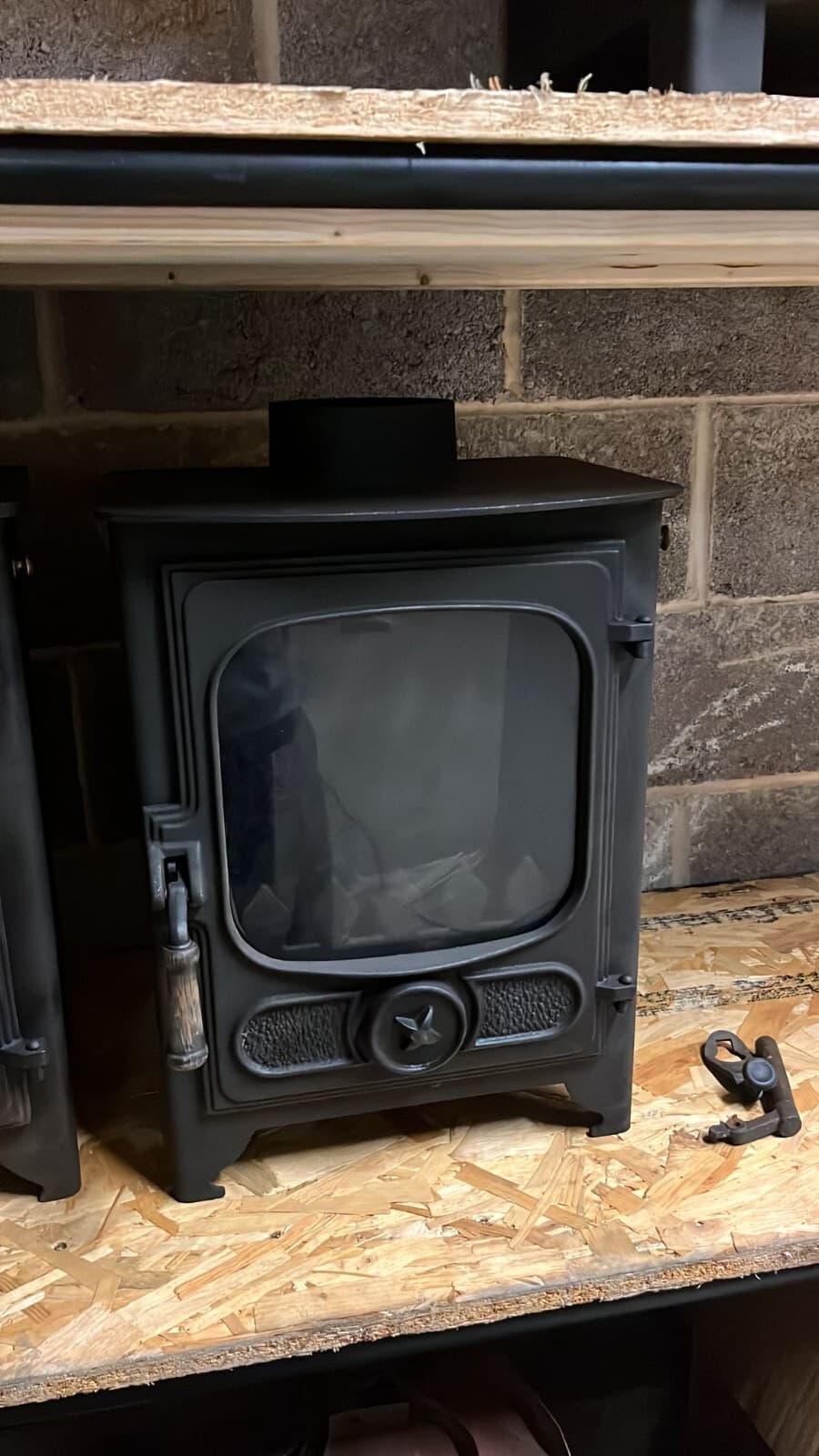 Charnwood Country 4 Stove, 5kW, Woodstove, logburner, (log,wood+burner)🚚🚚 — view 2