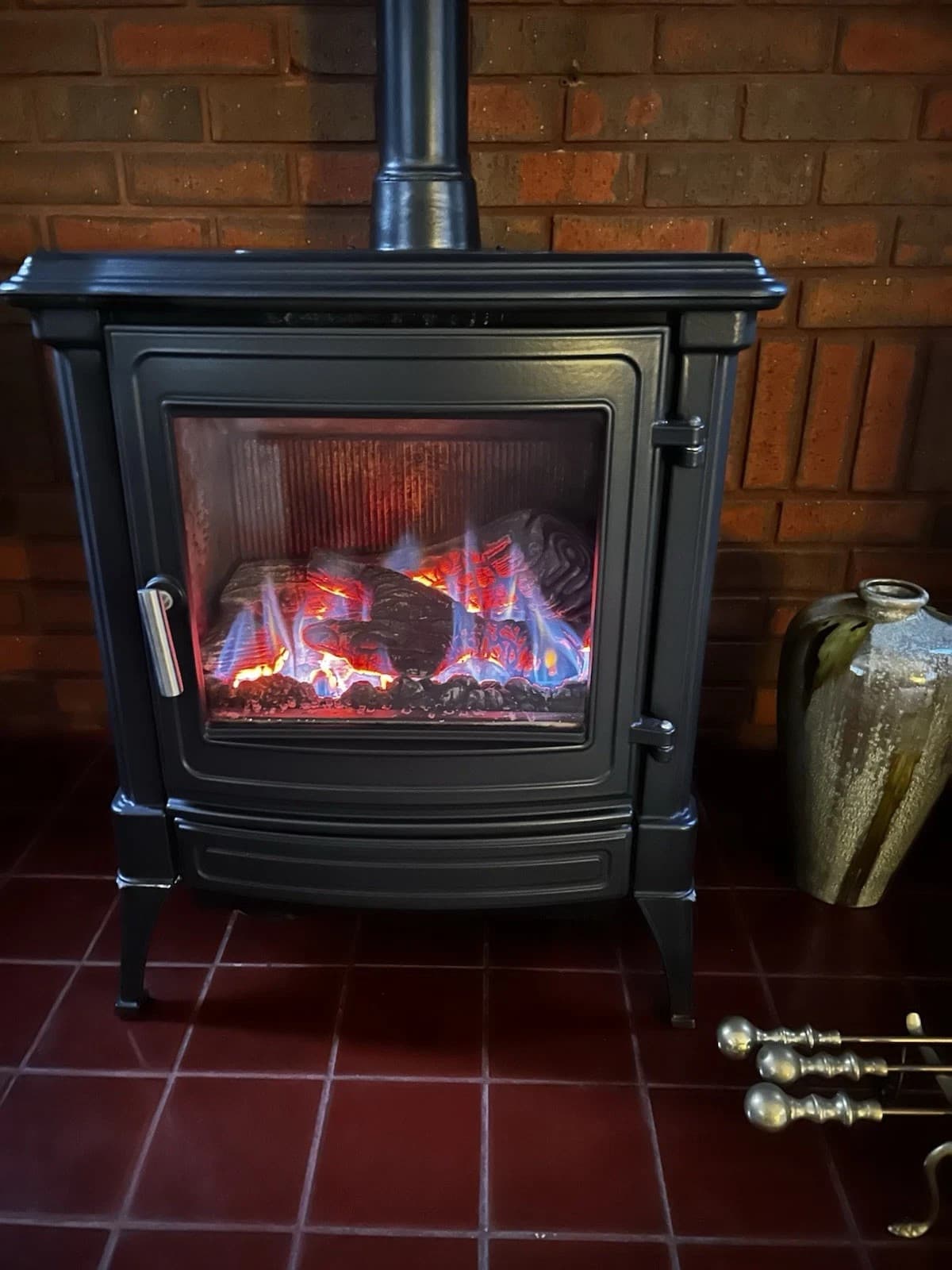 NESTOR MARTIN Stanford 34 Gas Stove. Used and in good Working Order — view 2