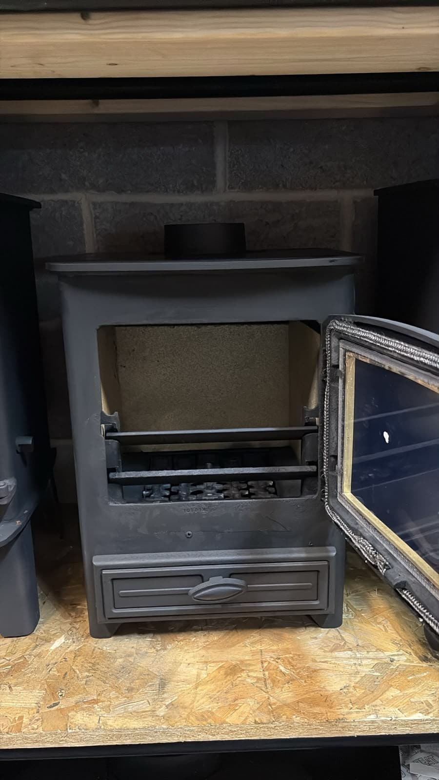 Aarrow Becton 5, multifuel Stove coal log burner delivery available! — view 5