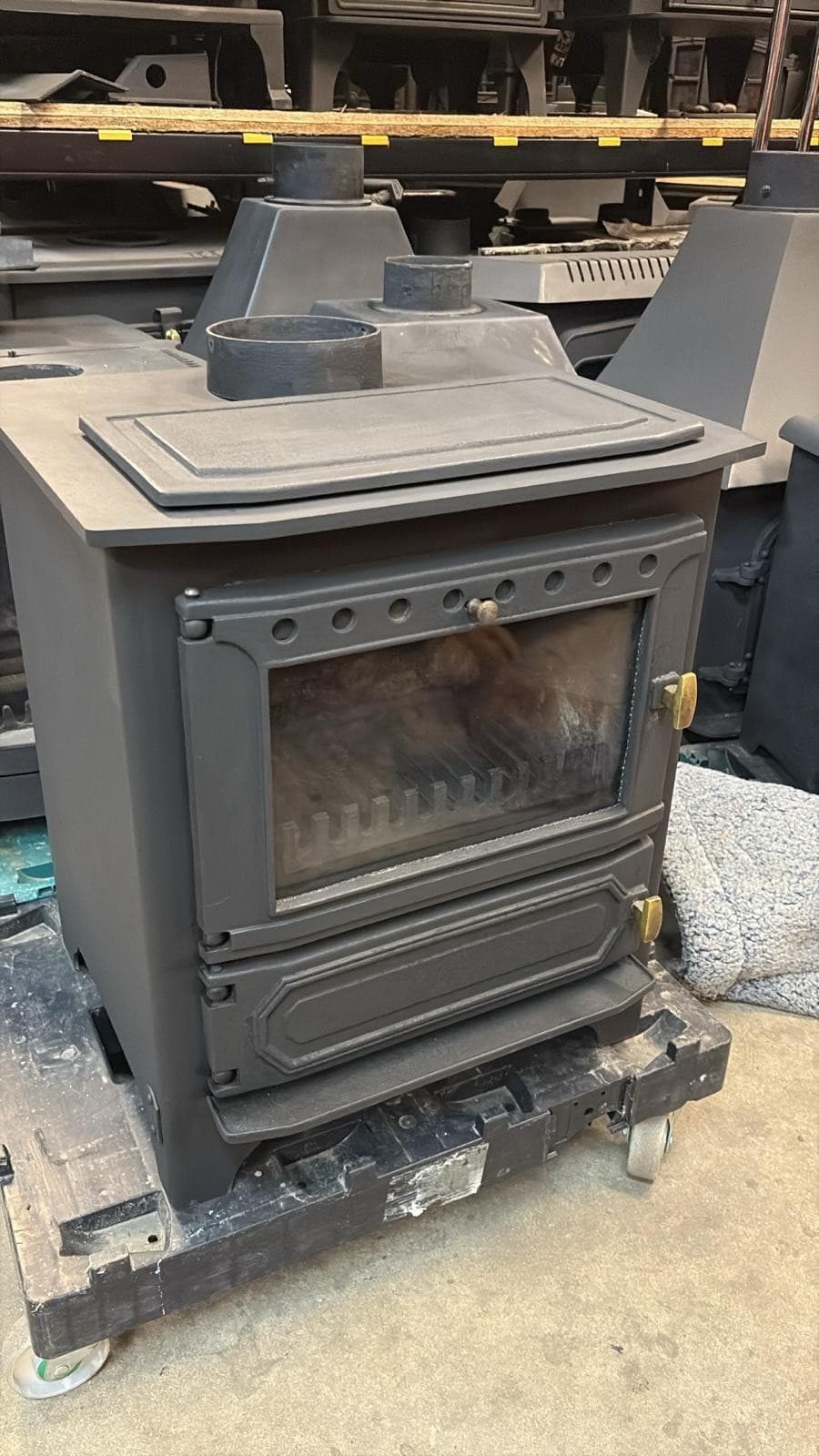 Dunsley Yorkshire Stove 14kw, BOILER, MULTIFUEL, (log,wood+burner), DEFRA, 🚚 — view 4